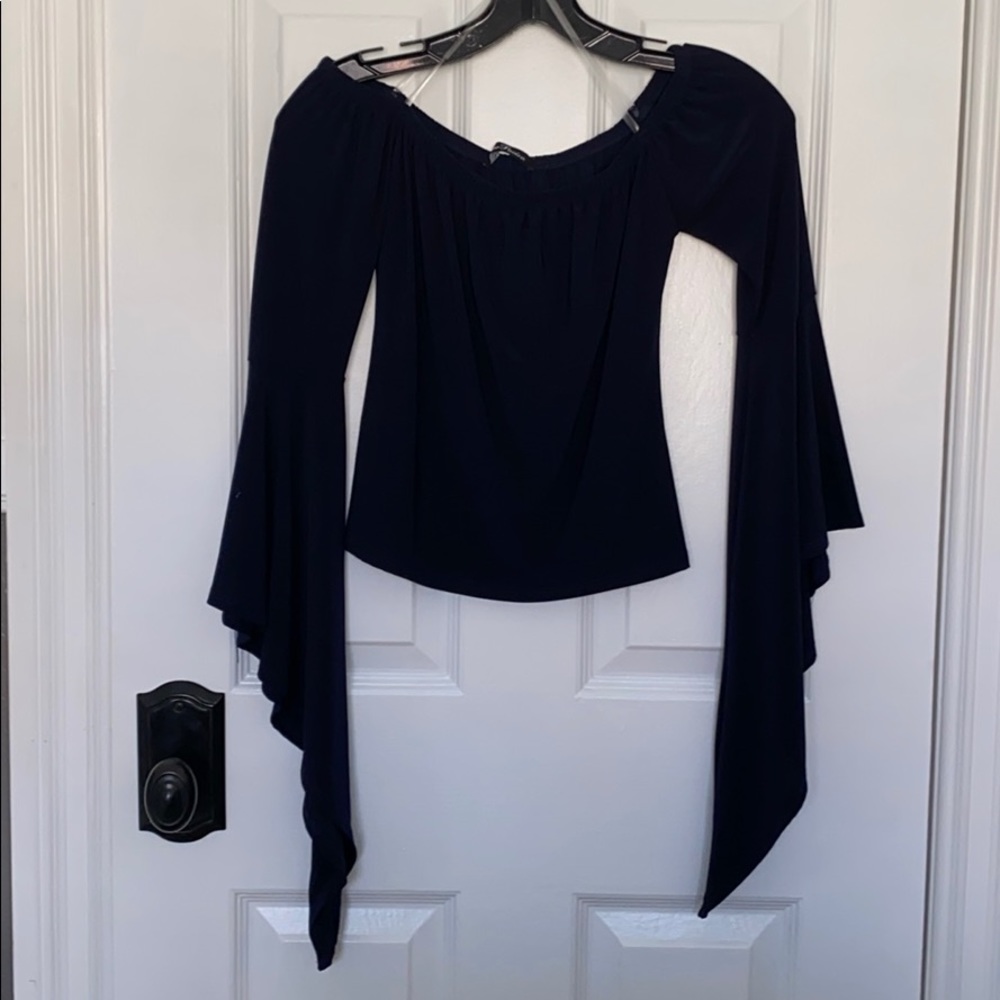 Dark Navy Blue Flowy Sleeved Crop Top